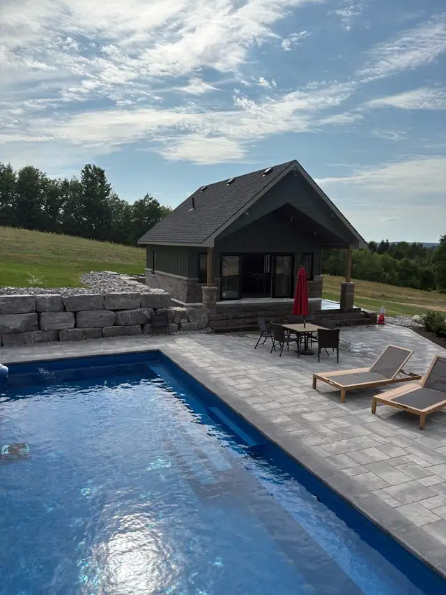 pool installation - Photo 2