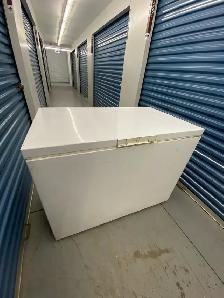 WHITE CHEST FREEZER AVAILABLE - Photo 3