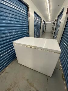 WHITE CHEST FREEZER AVAILABLE - Photo 9