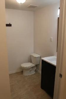 SOUTHEND 2 BEDROOMS LEGAL BASEMENT APT-  AVAILABLE FROM MAY 2026 - Photo 6