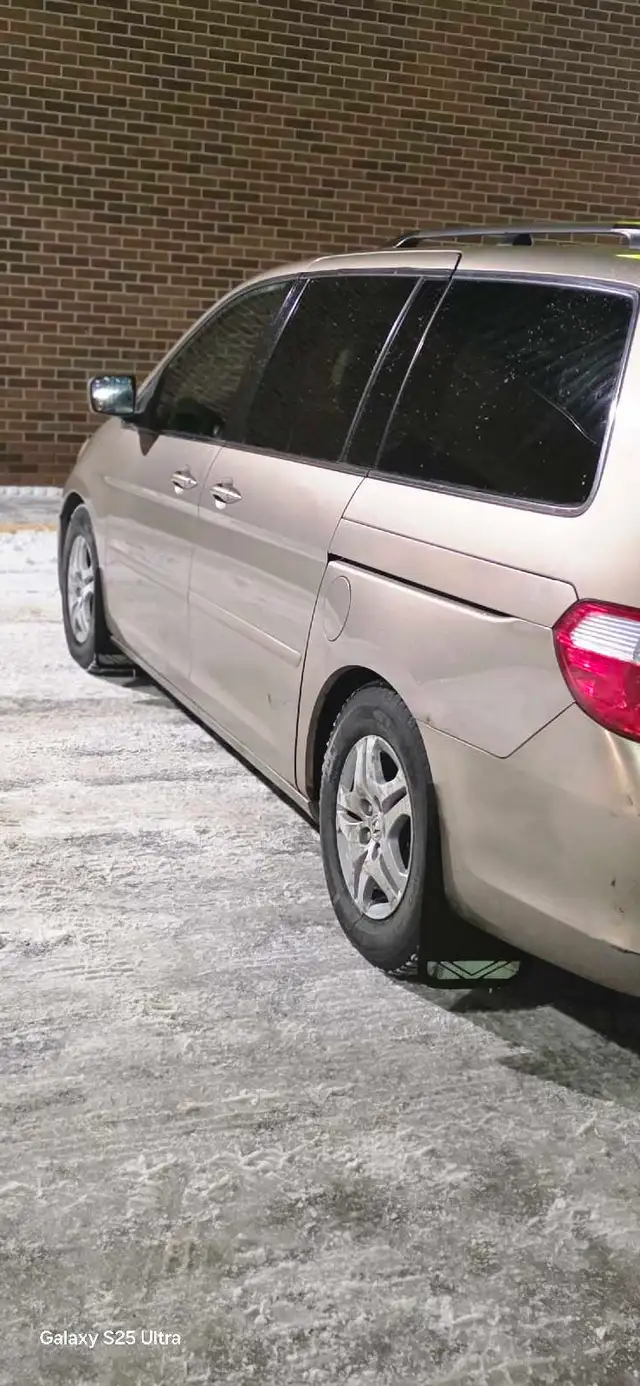 2005 honda odyssey EXL minivan - Photo 4