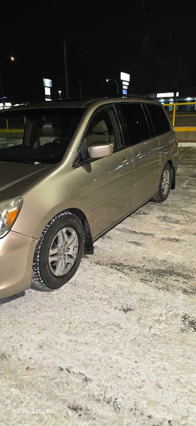2005 honda odyssey EXL minivan - Photo 5
