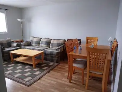 10A A Salisbury St - Large 2 Bedroom Apartment - Photo 2