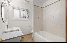 House For Rent - Photo 6