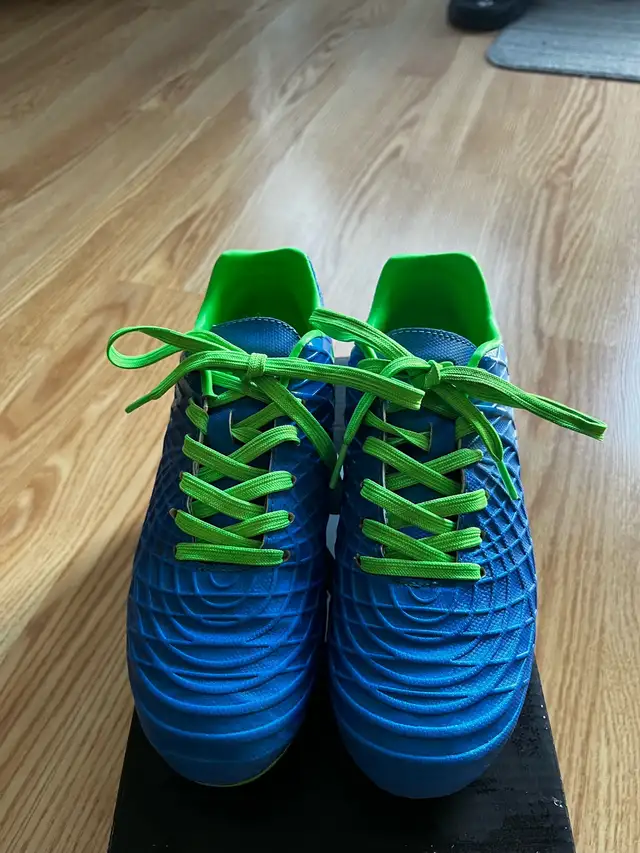 Kids Outdoor Soccer Cleats - Photo 2