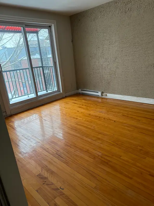 ✨ Charmant 3 ½ près du métro Préfontaine – 1 200 $/mois ✨ - Photo 2