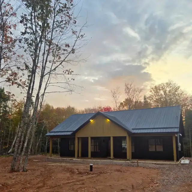 Looking for full time carpenter - Photo 2