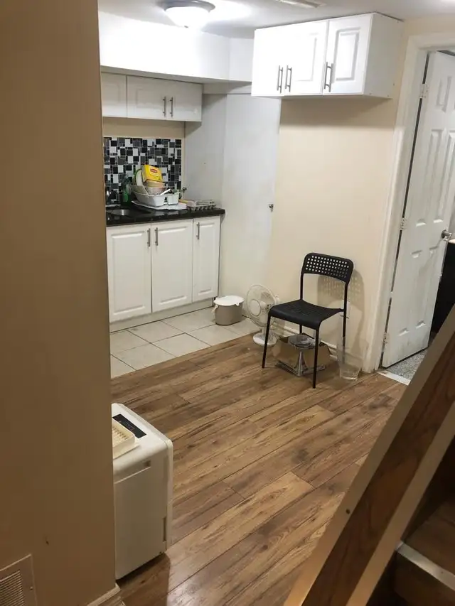BASEMENT APARTMENT FOR RENT - Photo 3