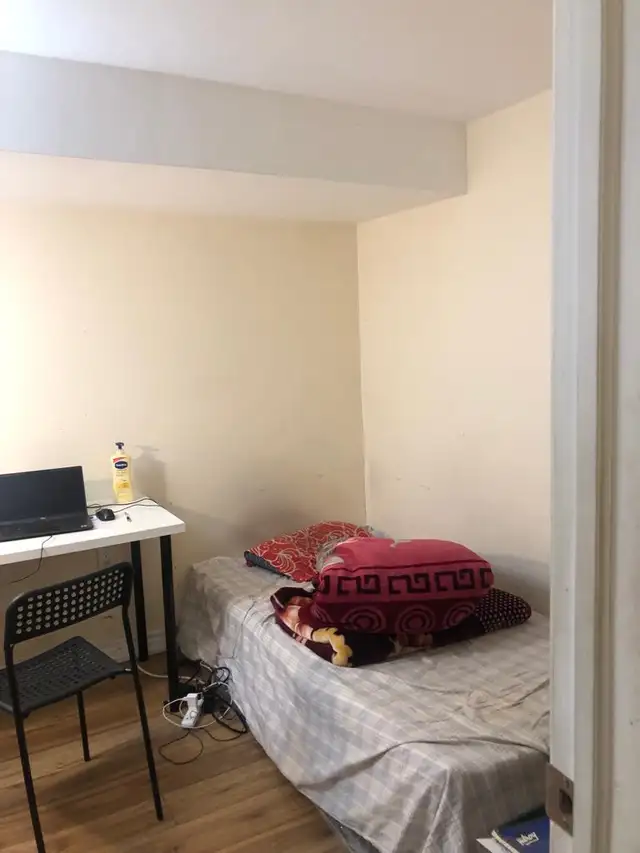 BASEMENT APARTMENT FOR RENT - Photo 6