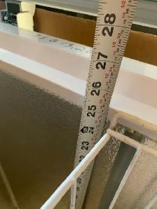 Danby compact chest Freezer - Photo 8