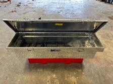 Slip tank and tool box combo - Photo 2