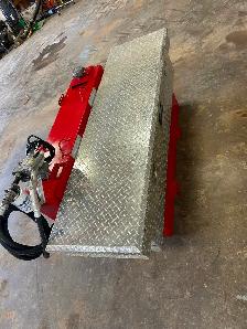 Slip tank and tool box combo - Photo 4