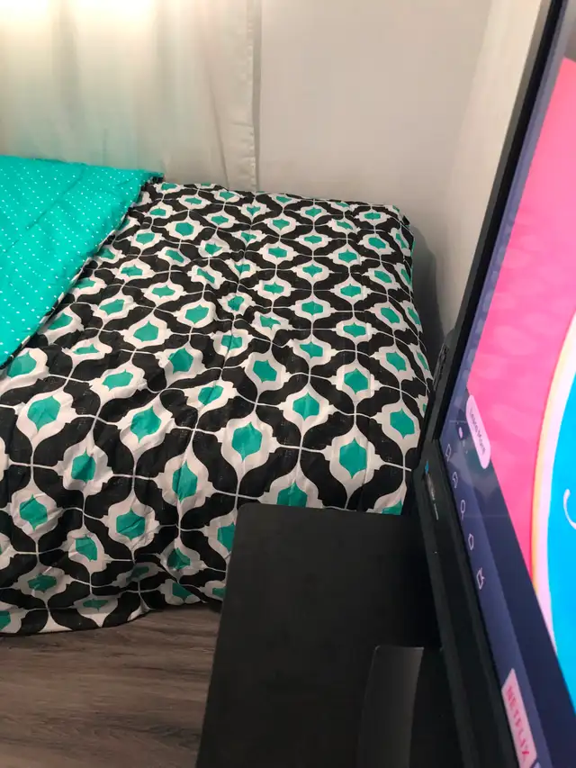 Furnished Room in Scarborough for Rent (Daily/Weekly/Monthly) - Photo 8