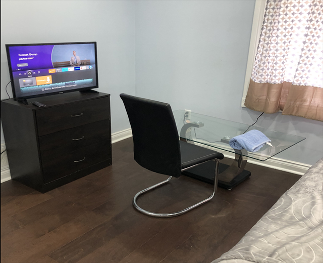 Furnished Rooms for rent in GTA (Pickering and Scarborough). - Photo 3