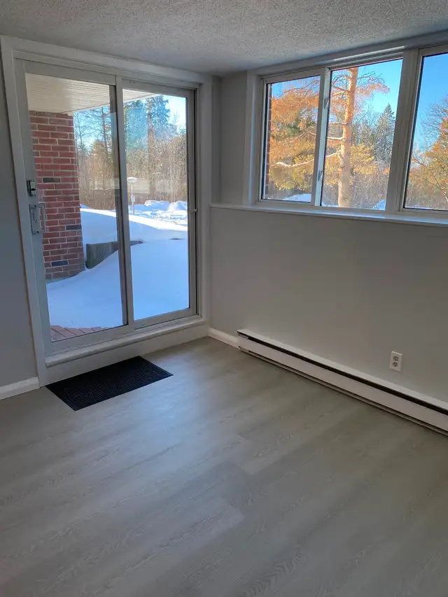 BEAUTIFUL 1 BEDROOM CONDO FOR SALE - Photo 2