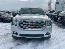 2020 GMC Yukon XL Denali/4WD/NAVI/B.CAM/DVD/LEATHER/SUNROOF - Photo 2