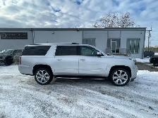 2020 GMC Yukon XL Denali/4WD/NAVI/B.CAM/DVD/LEATHER/SUNROOF - Photo 8