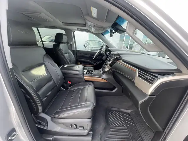 2020 GMC Yukon XL Denali/4WD/NAVI/B.CAM/DVD/LEATHER/SUNROOF - Photo 9
