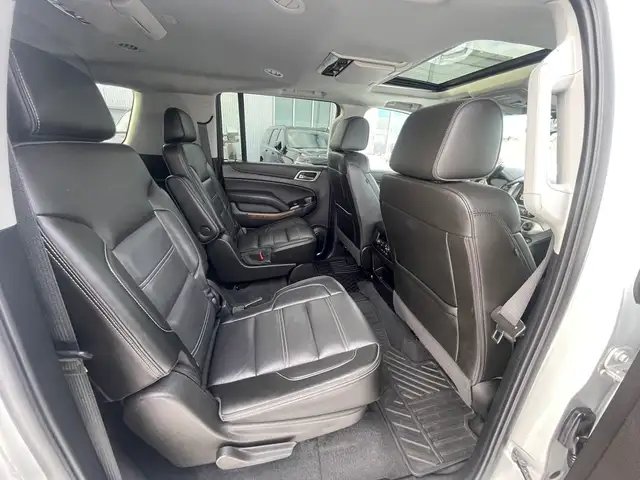 2020 GMC Yukon XL Denali/4WD/NAVI/B.CAM/DVD/LEATHER/SUNROOF - Photo 11