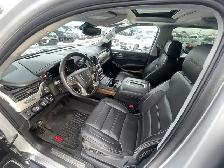 2020 GMC Yukon XL Denali/4WD/NAVI/B.CAM/DVD/LEATHER/SUNROOF - Photo 16