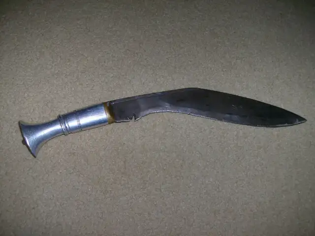 Vintage machete, cleaver, kukri, asking $80 for all 3. - Photo 8