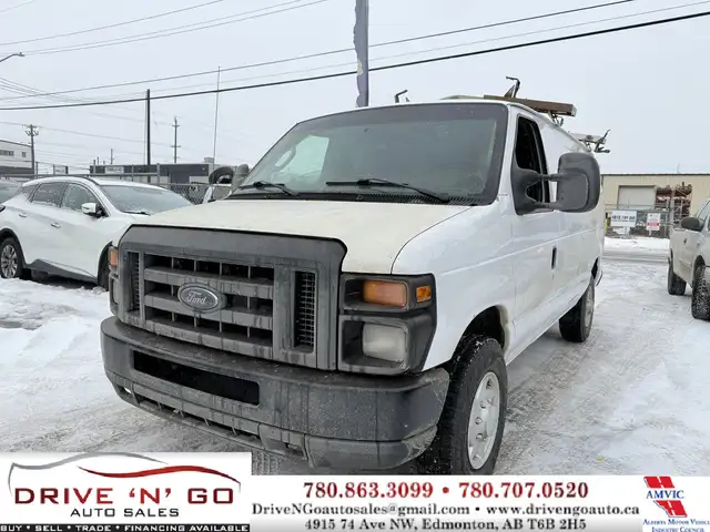 2013 Ford Econoline E-250 Cargo Van, 4.6L, V8, Clean Carfax, Mas