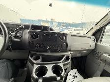 2013 Ford Econoline E-250 Cargo Van, 4.6L, V8, Clean Carfax, Mas - Photo 18