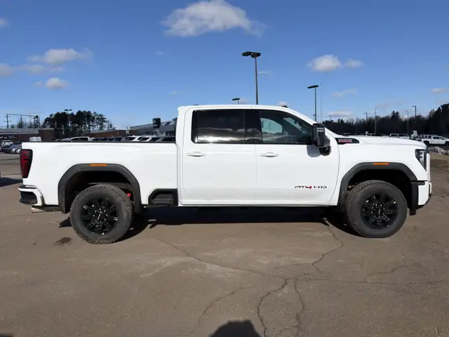 2026 GMC Sierra 2500HD AT4 - Leather Seats - $826 B/W - Photo 4
