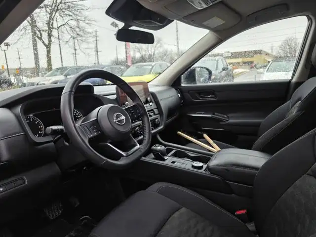 2025 Nissan Pathfinder S AWD | Apple Car Play | Android Auto - Photo 8