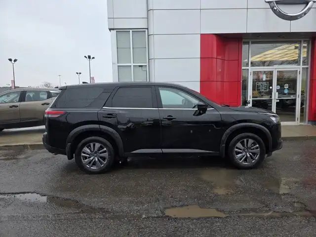 2025 Nissan Pathfinder S AWD | Apple Car Play | Android Auto - Photo 13