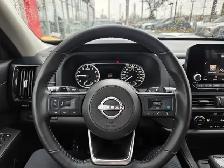 2025 Nissan Pathfinder S AWD | Apple Car Play | Android Auto - Photo 16