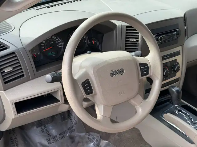 2005 Jeep Grand Cherokee 4dr Laredo| 3.7L V6 | Sunroof |Reliable - Photo 17