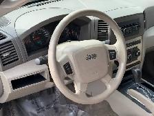 2005 Jeep Grand Cherokee 4dr Laredo| 3.7L V6 | Sunroof |Reliable - Photo 17