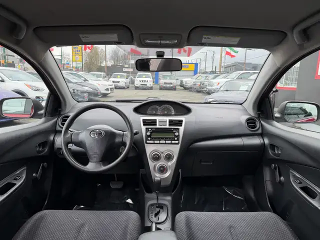 2007 Toyota Yaris 4dr Sdn Auto, Fuel Efficient | Reliable | Budg - Photo 13