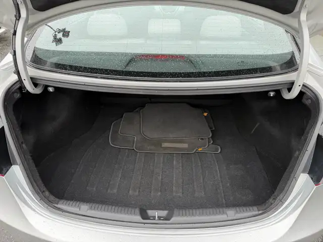 2013 Hyundai Elantra 4dr Sdn Auto GL Fuel Efficient| Great Value - Photo 11