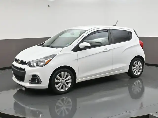 2018 Chevrolet Spark LT Call 902-466-9550 Android Auto / Apple C - Photo 4
