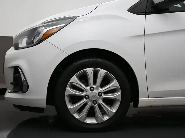 2018 Chevrolet Spark LT Call 902-466-9550 Android Auto / Apple C - Photo 5