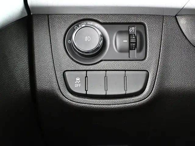 2018 Chevrolet Spark LT Call 902-466-9550 Android Auto / Apple C - Photo 13