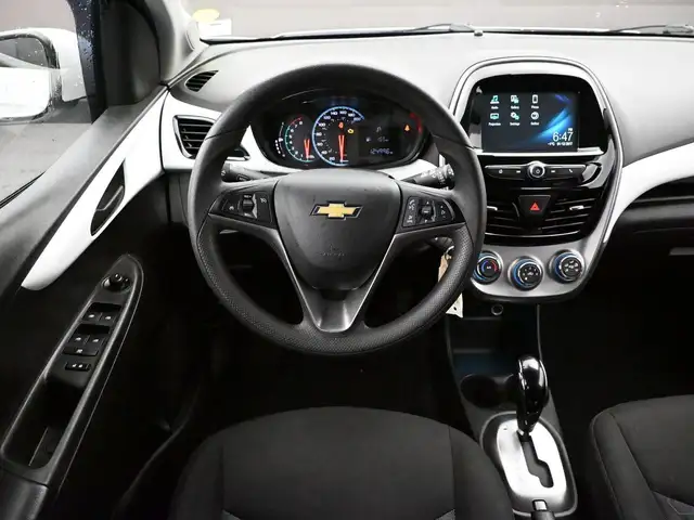 2018 Chevrolet Spark LT Call 902-466-9550 Android Auto / Apple C - Photo 21