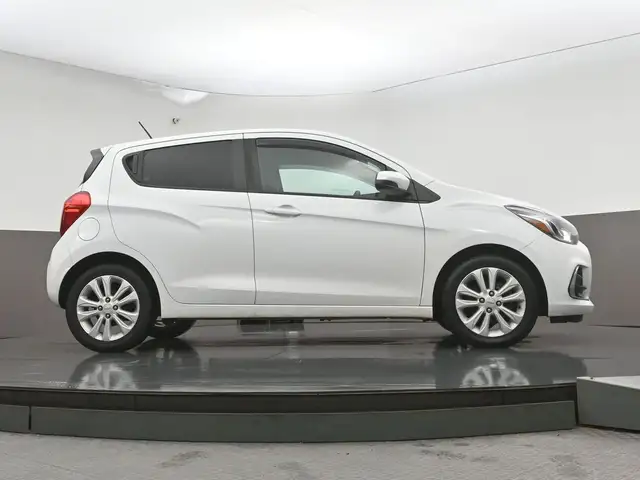 2018 Chevrolet Spark LT Call 902-466-9550 Android Auto / Apple C - Photo 36