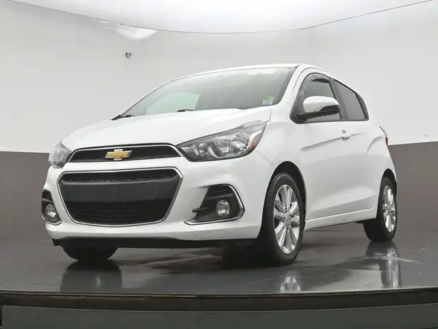 2018 Chevrolet Spark LT Call 902-466-9550 Android Auto / Apple C - Photo 38