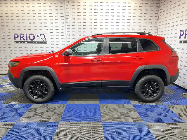 2019 Jeep Cherokee - Photo 2
