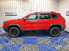 2019 Jeep Cherokee - Photo 2
