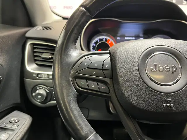 2019 Jeep Cherokee - Photo 22