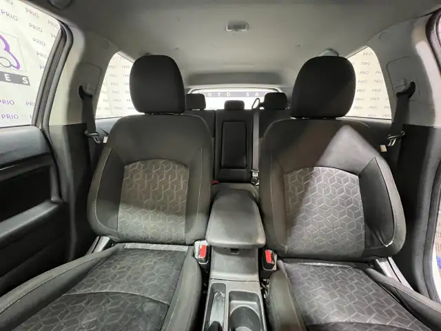 2020 Mitsubishi RVR - Photo 18