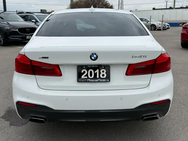 2018 BMW 5-Series 540i xDrive Sedan|M Sport Pkg.|ACCIDENT FREE|2 - Photo 4