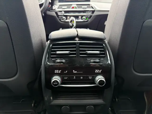 2018 BMW 5-Series 540i xDrive Sedan|M Sport Pkg.|ACCIDENT FREE|2 - Photo 28