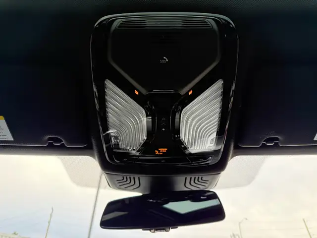 2018 BMW 5-Series 540i xDrive Sedan|M Sport Pkg.|ACCIDENT FREE|2 - Photo 29