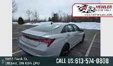 2023 Hyundai Elantra SEL - Photo 4