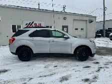2017 Chevrolet Equinox LT - Photo 2